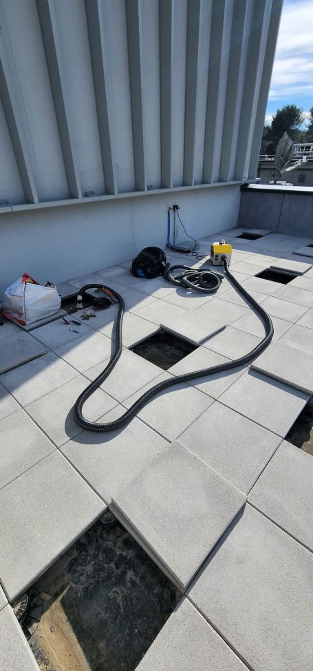 Test fumigène sur toitures terrasses